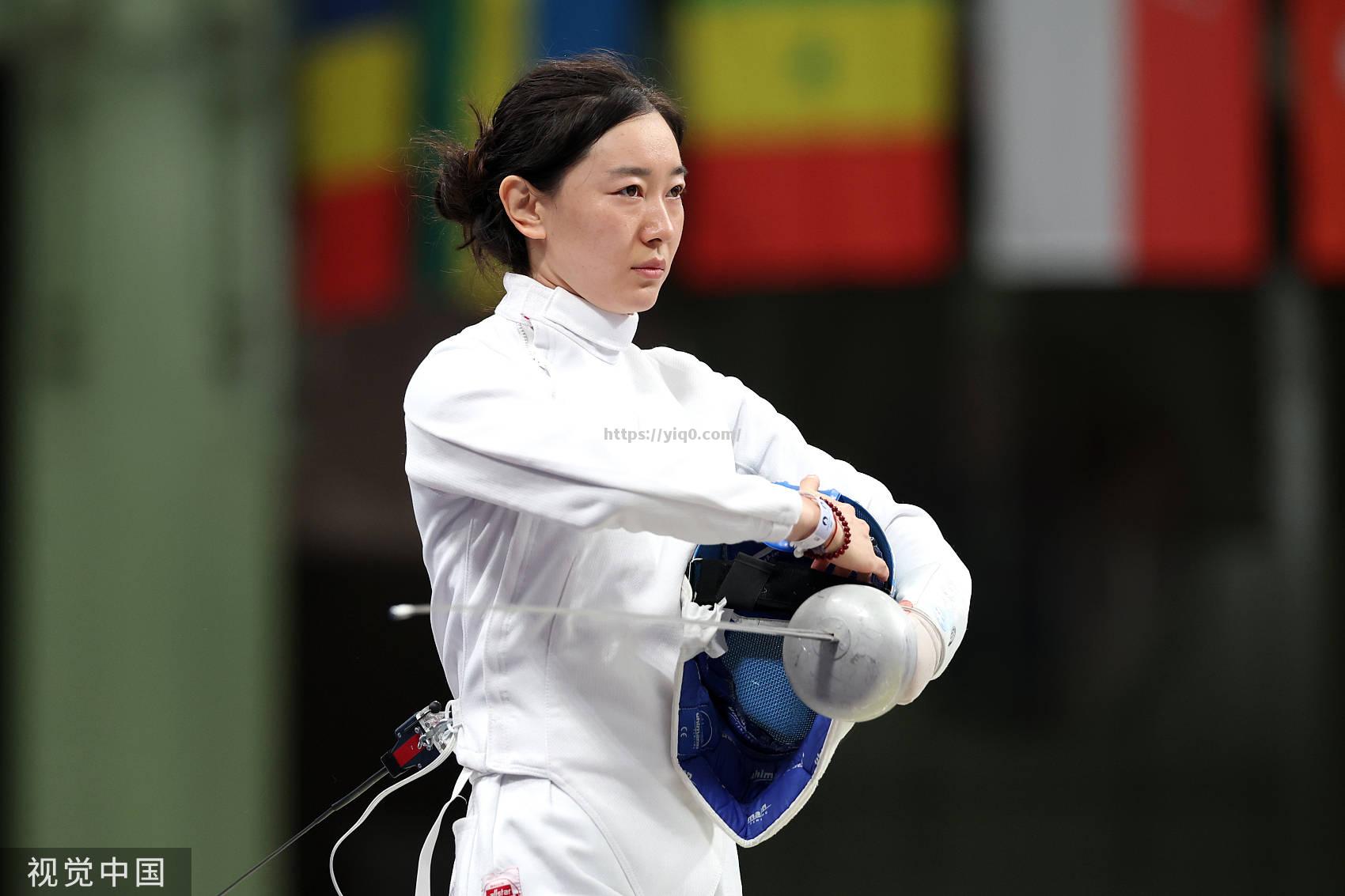 江南体育-波兰女子射击选手精准命中，晋级决赛